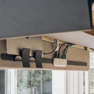 Pebble Pro - Portable Laptop Docking Station